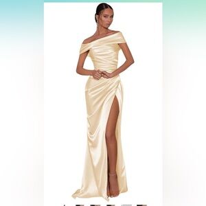 Elegant Off-Shoulder Gold Dress with Corset Back Size 16